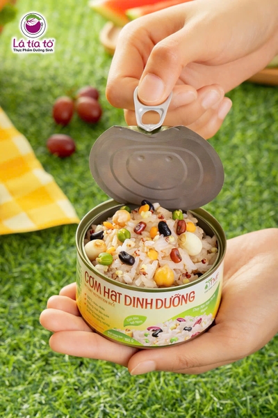 z5829972221437-c546a9a370dc16a654d9c25d76218644-9614d0bb-3128-4faf-b72e-a8c628cdae44 Set cơm hạt dinh dưỡng